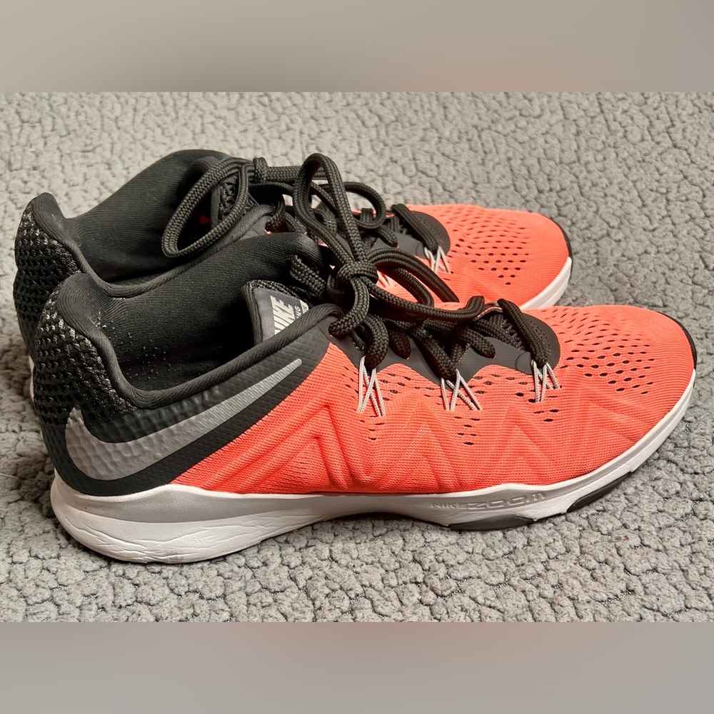 Nike Sportshort 9" Sw Running Shoes Pink And Gray Womens Size 9 852472-600